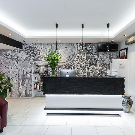רומא Trevi 41 Hotel מראה חיצוני תמונה