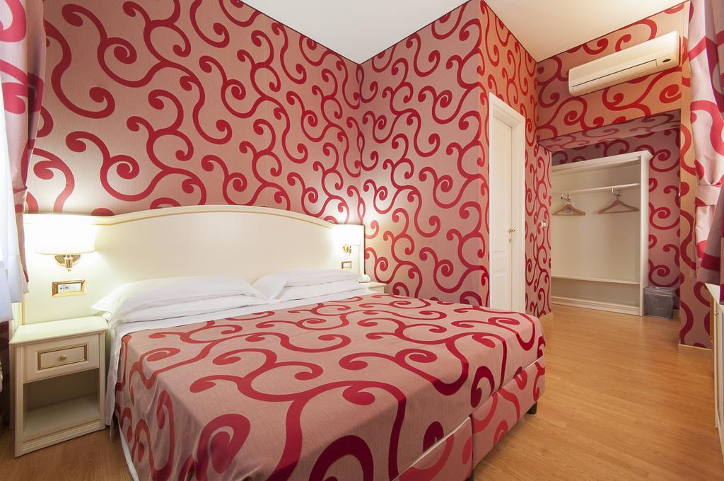 רומא Trevi 41 Hotel מראה חיצוני תמונה