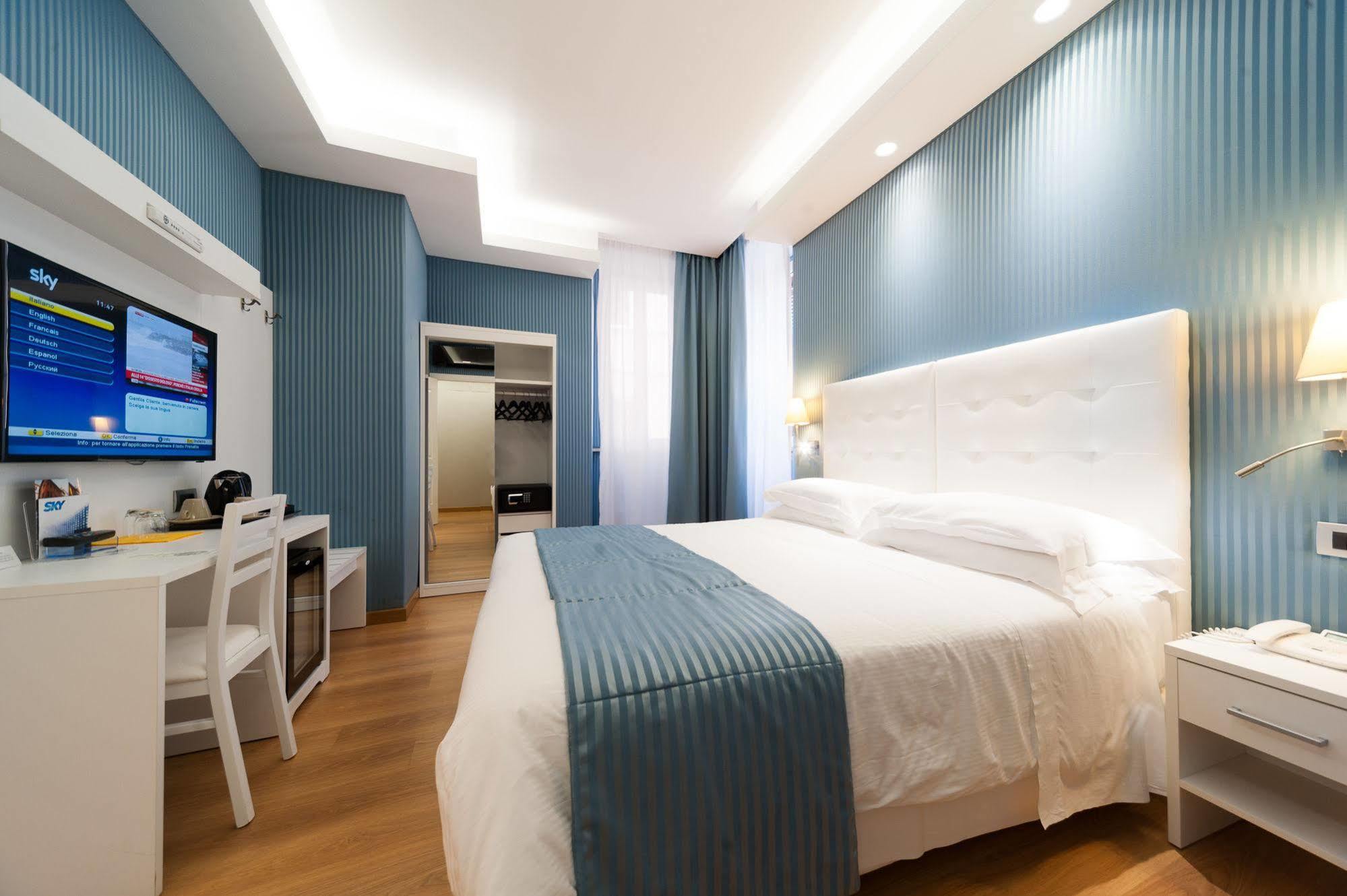 רומא Trevi 41 Hotel מראה חיצוני תמונה