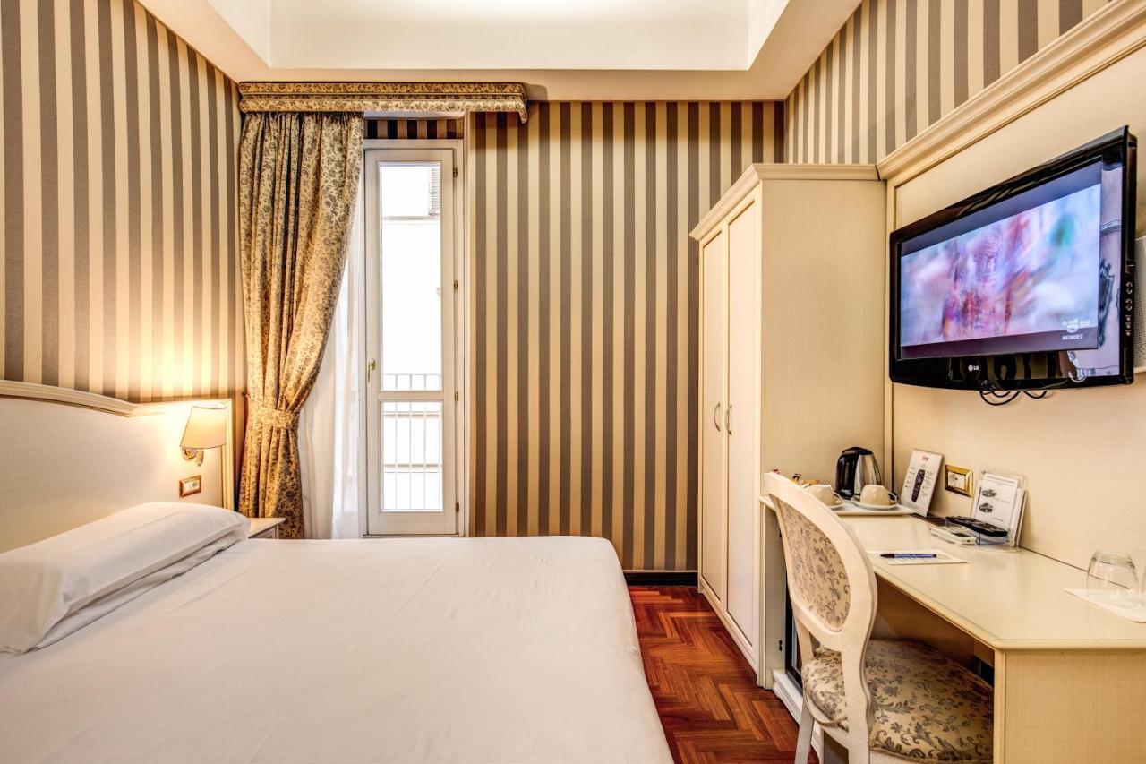 רומא Trevi 41 Hotel מראה חיצוני תמונה